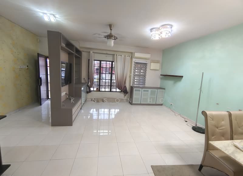 2-storey Terraced House for Sale in Bandar Sungai Long (Selangor) - Kenson Ho - Living Room - PropertyGuru.com.my