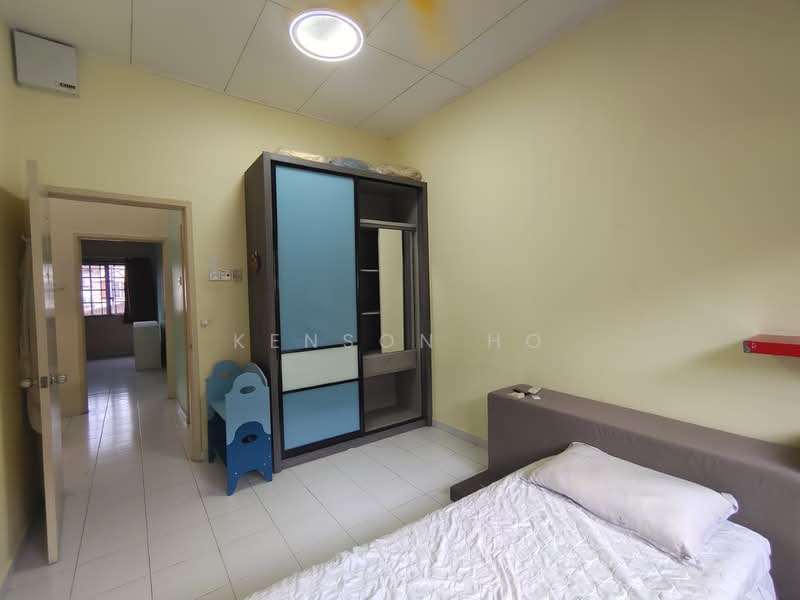 2-storey Terraced House for Sale in Bandar Sungai Long (Selangor) - Kenson Ho - Bedroom - PropertyGuru.com.my