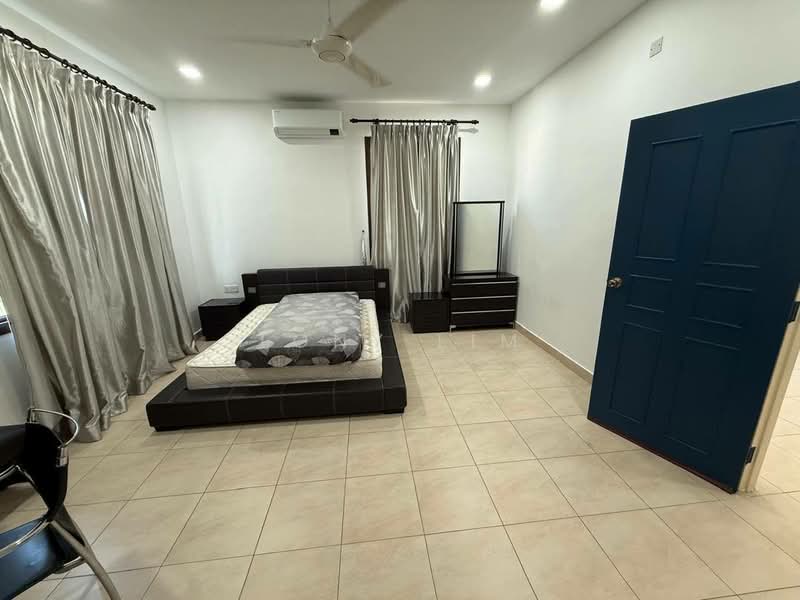 Cluster House for Rent in Austin (Johor Bahru) - Tony Lim - Bedroom - PropertyGuru.com.my