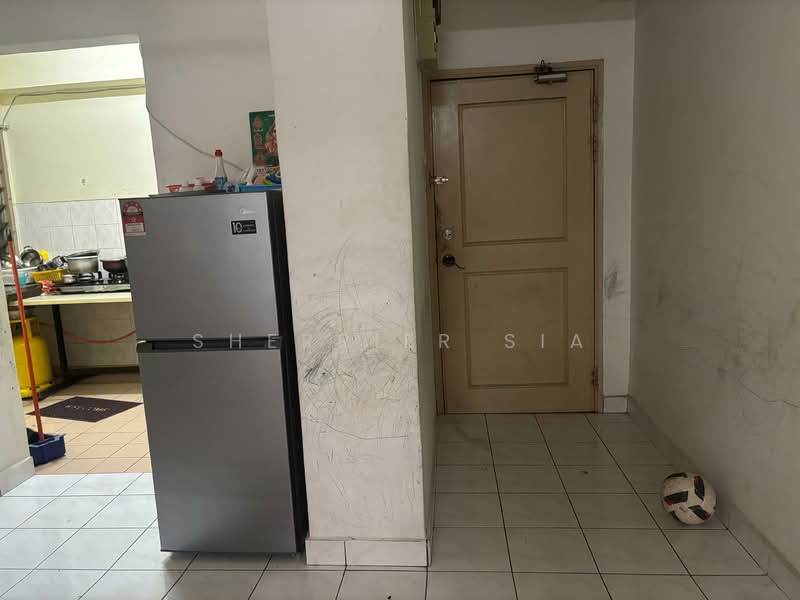 Kondominium untuk Dijual di Bayu Tasik 1 - Sherrier Sia - Kitchen - PropertyGuru.com.my