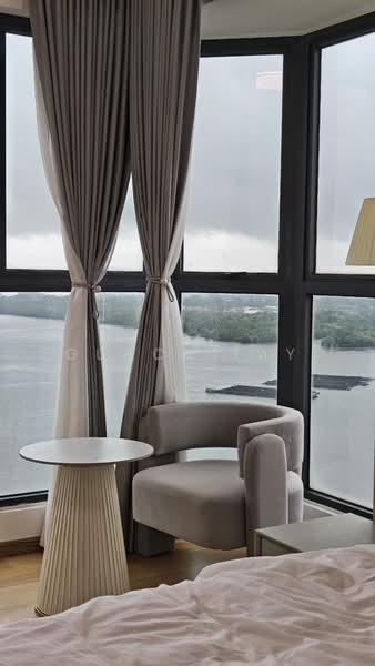 Condominium for Sale at Royal Strand @ Country Garden Danga Bay - Gucca Tay - Bedroom - PropertyGuru.com.my