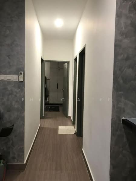 Servis Apartment untuk Dijual di Citywoods - Phelicia Lee - Corridor - PropertyGuru.com.my
