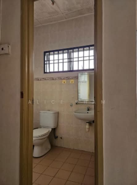 Terraced House for Sale in Taman Kajang Perdana (Kajang) - Alice Kham - Bathroom - PropertyGuru.com.my