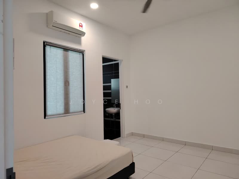 Rumah Teres 2 Tingkat untuk Dijual di Bandar Utama 10 (Bandar Utama) - Joyce Hoo - Bedroom - PropertyGuru.com.my