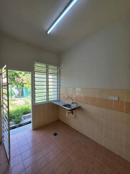 Rumah Teres 2 Tingkat untuk Dijual di Bandar Tasik Kesuma (Beranang) - KK Sah - PropertyGuru.com.my