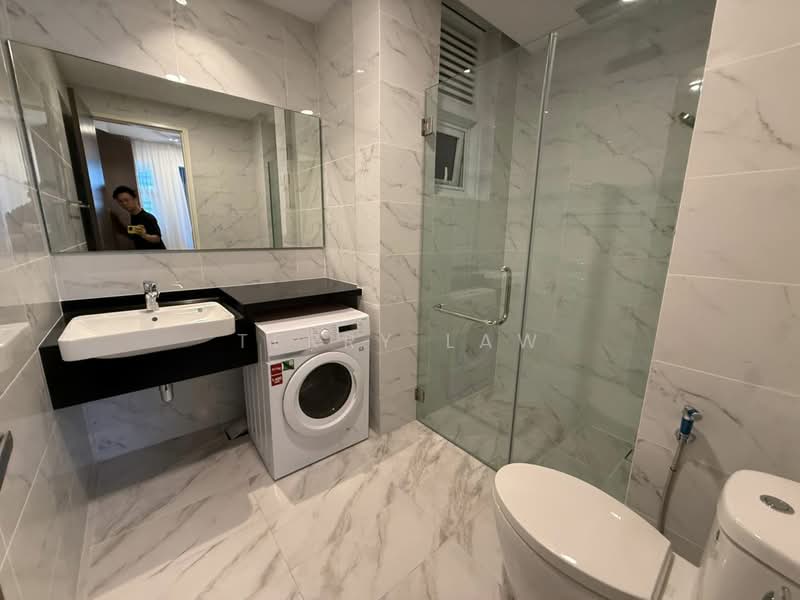 Servis Apartment untuk Disewa di Met 1 Residences - Terry Law - Bathroom - PropertyGuru.com.my