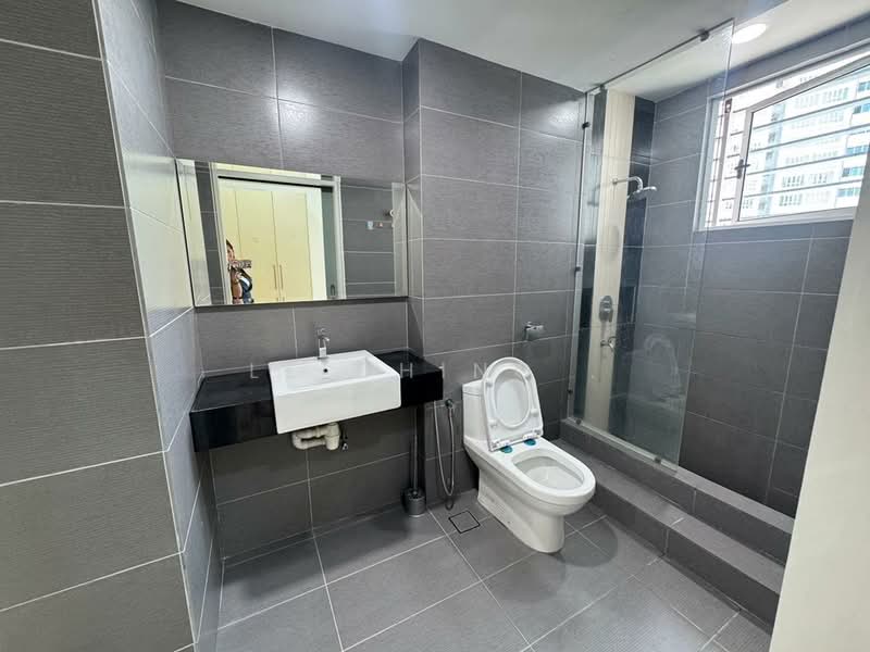 Service Residence for Rent at Tropez Residences - Le Ching . - Bathroom - PropertyGuru.com.my