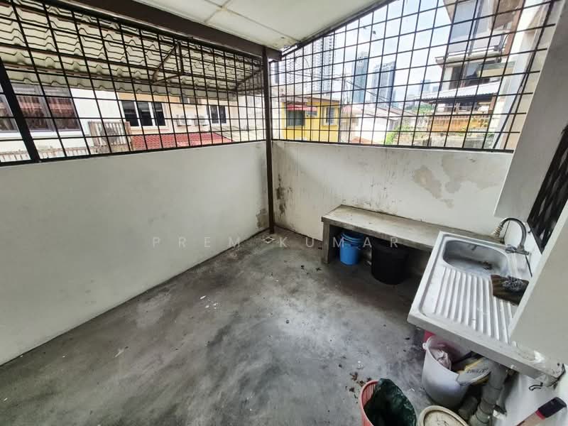 Rumah Teres 2 Tingkat untuk Dijual di Bangsar (Kuala Lumpur) - Prem Kumar - Balcony - PropertyGuru.com.my