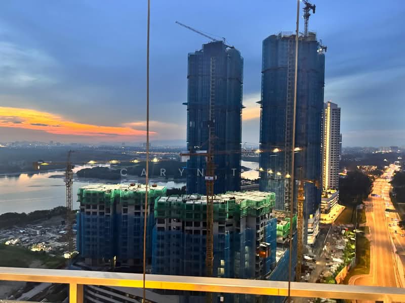 Kondominium untuk Dijual di Amberside @ Country Garden Danga Bay - Caryn Ter - Exterior - PropertyGuru.com.my