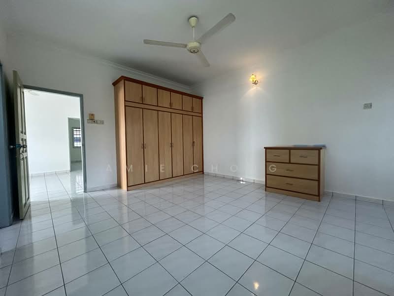 Semi-Detached House for Sale in Taman Sinfar (Ipoh) - Amie Chong - PropertyGuru.com.my