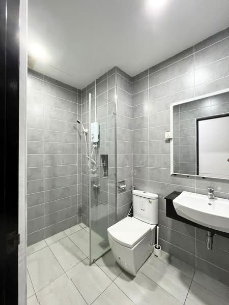 Servis Apartment untuk Disewa di Paragon Residences @ Straits View - Shieh Long Chen - Bathroom - PropertyGuru.com.my