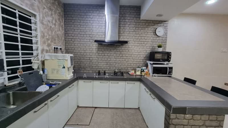 2-storey Terraced House for Sale in Kajang (Selangor) - Diana Ling - Kitchen - PropertyGuru.com.my