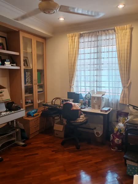 Rumah Berkembar untuk Dijual di Damansara Heights (Kuala Lumpur) - Lau Yoke Kok - Study - PropertyGuru.com.my