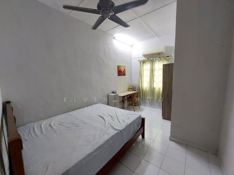 Terraced House for Rent in Alma (Bukit Mertajam) - Elvin Choo - Bedroom - PropertyGuru.com.my