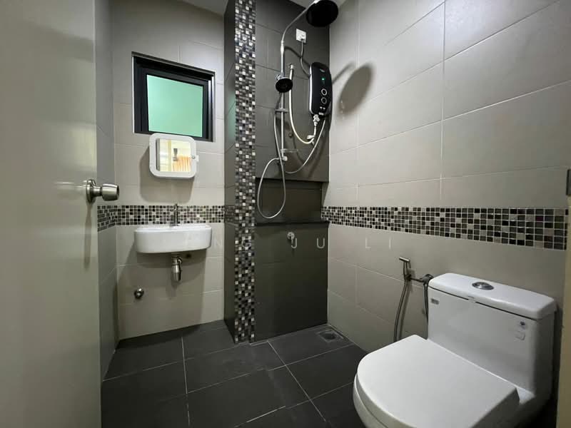 Condominium for Rent at The Vyne - Ming Ju Li - Bathroom - PropertyGuru.com.my