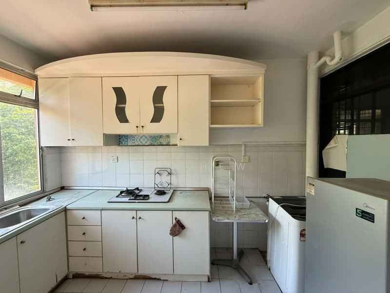 Condominium for Sale at Azuria Condominium - Ben Hew - PropertyGuru.com.my
