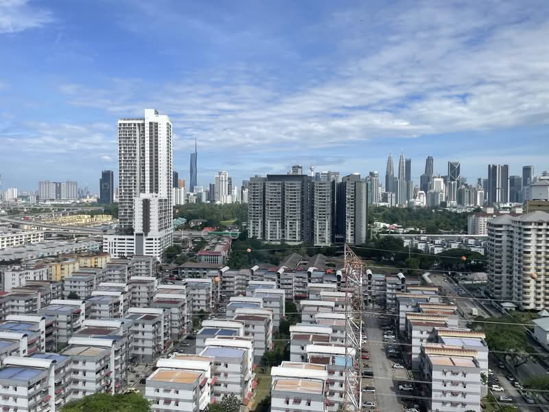 Kondominium untuk Disewa di Sri Ampang Hilir - Nicole Ler - Window view with KLCC - PropertyGuru.com.my