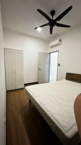 Servis Apartment untuk Disewa di Pinnacle Sri Petaling - Chun Wei - Bedroom - PropertyGuru.com.my