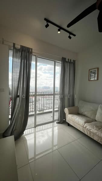 Servis Apartment untuk Disewa di Pinnacle Sri Petaling - Chun Wei - Living Room - PropertyGuru.com.my