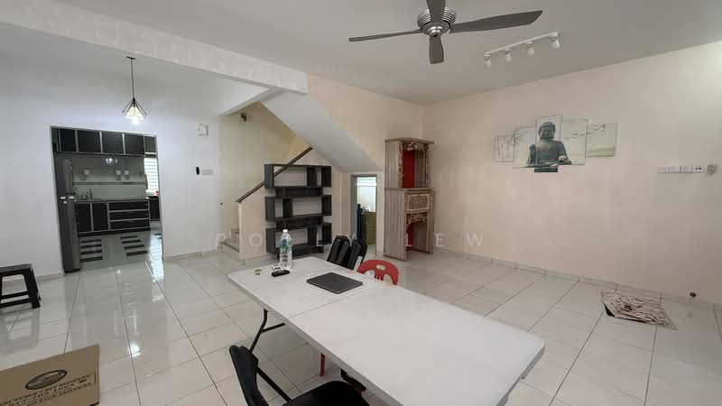 Rumah Teres 2 Tingkat untuk Dijual di Taman Suria (Bandar Sungai Long) - Polly Lew - Living Room - PropertyGuru.com.my