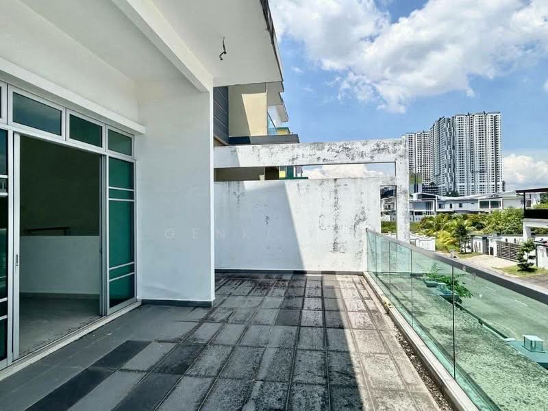 Rumah Kluster untuk Dijual di Setia Tropika (Johor Bahru) - Genki Yap - Balcony - PropertyGuru.com.my