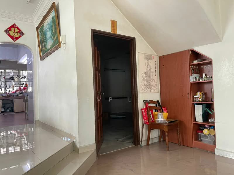 Semi-Detached House for Sale in Bandar Country Homes (Rawang) - Kemp Lee - Interior - PropertyGuru.com.my