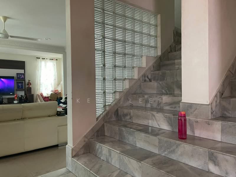 Semi-Detached House for Sale in Bandar Country Homes (Rawang) - Kemp Lee - Living Room - PropertyGuru.com.my