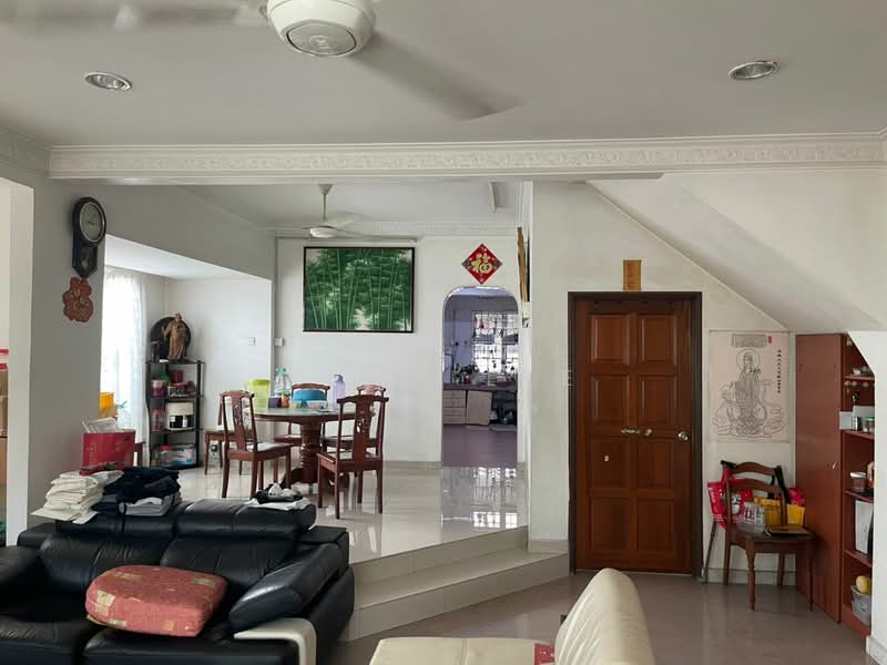Semi-Detached House for Sale in Bandar Country Homes (Rawang) - Kemp Lee - Living Room - PropertyGuru.com.my