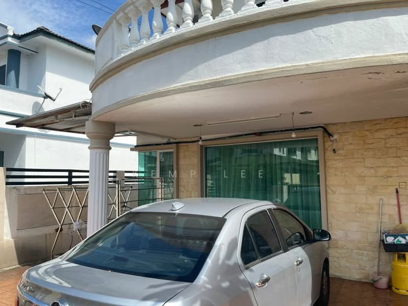 Semi-Detached House for Sale in Bandar Country Homes (Rawang) - Kemp Lee - Exterior - PropertyGuru.com.my