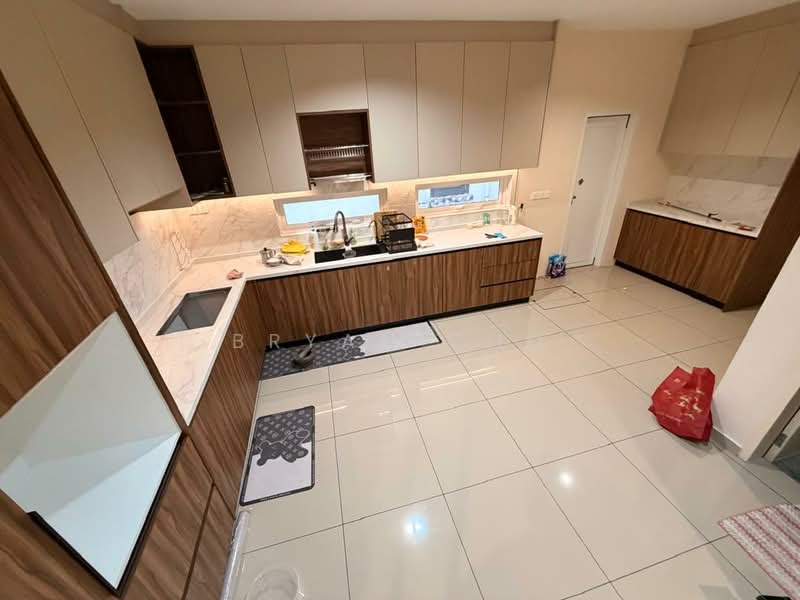 2-storey Terraced House for Sale in Hulu Langat (Selangor) - Bryan Cho - Kitchen - PropertyGuru.com.my