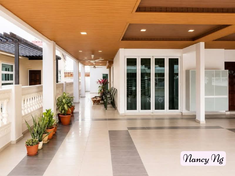 Rumah Berkembar untuk Dijual di Taman Perwira Indah (Simpang Ampat) - Nan See Ng - Exterior - PropertyGuru.com.my