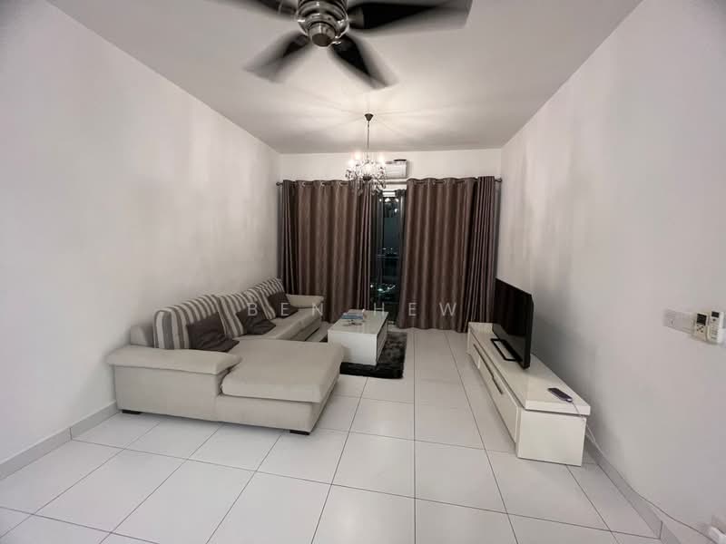 Kondominium untuk Disewa di Elit Heights @ Bayan City - Ben Hew - Living Room - PropertyGuru.com.my
