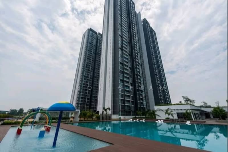 Condominium for Rent at Lakefront Residence - Jason Chiam - Pool - PropertyGuru.com.my