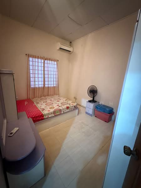 1-storey Terraced House for Sale in Saleng (Senai) - Pauline Goh - PropertyGuru.com.my