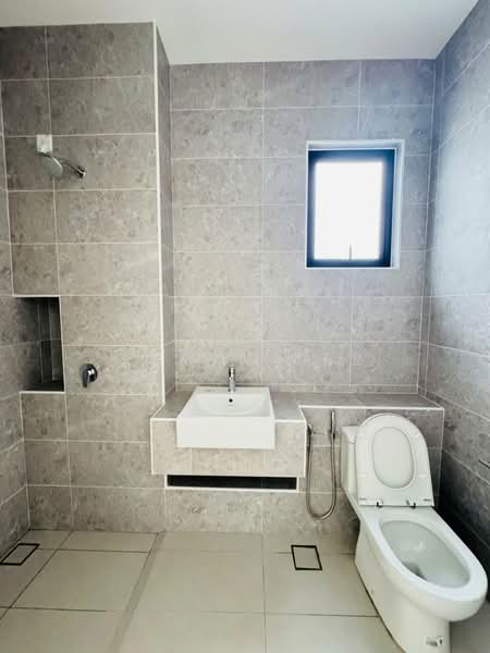 Rumah Teres 2 Tingkat untuk Dijual di Eco Spring (Johor Bahru) - Caryn Ter - Bathroom - PropertyGuru.com.my