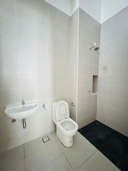Rumah Teres 2 Tingkat untuk Dijual di Eco Spring (Johor Bahru) - Caryn Ter - Bathroom - PropertyGuru.com.my