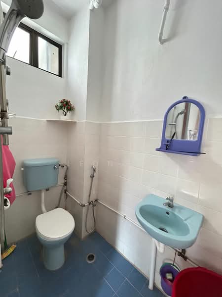 Apartment for Sale at Taman Jubilee, Sungai Nibong - Leong . - Bathroom - PropertyGuru.com.my
