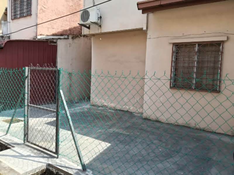 2-storey Terraced House for Sale in Usj 22 (Subang Jaya) - Alice Kham - Exterior - PropertyGuru.com.my
