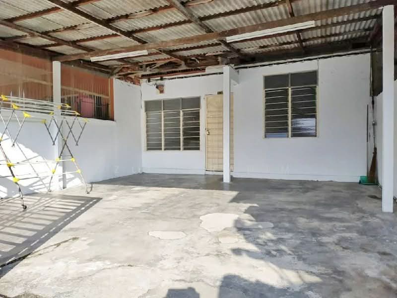 Rumah Teres 1 Tingkat untuk Dijual di Bandar Kinrara Seksyen 4 (Bandar Kinrara) - Azli Ibrahim - Exterior - PropertyGuru.com.my
