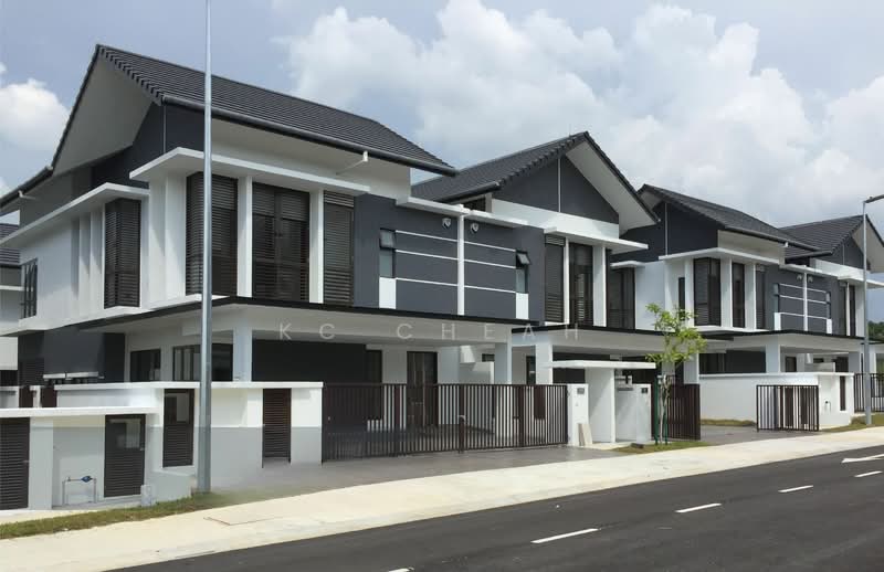 Semi-Detached House for Sale in Elmina (Shah Alam) - KC Cheah - Exterior - PropertyGuru.com.my