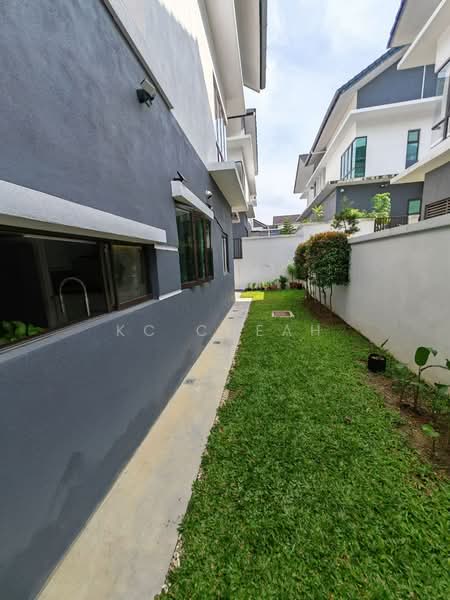 Semi-Detached House for Sale in Elmina (Shah Alam) - KC Cheah - Exterior - PropertyGuru.com.my