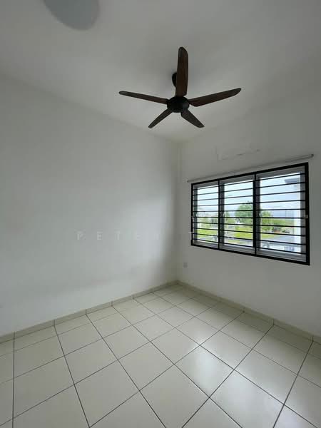 Rumah Teres 2 Tingkat untuk Disewa di Setia Ecohill (Semenyih) - Peter Tan - Bedroom - PropertyGuru.com.my
