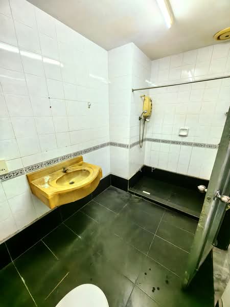 Kondominium untuk Disewa di Polo Park - Sun Yap - Bathroom - PropertyGuru.com.my