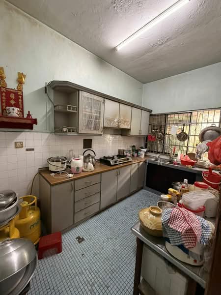 2-storey Terraced House for Sale in Johor Bahru (Johor) - Joey Chin - Kitchen - PropertyGuru.com.my