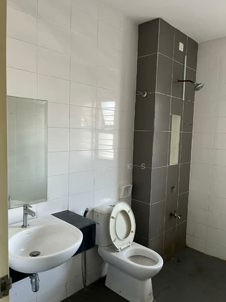 2-storey Terraced House for Rent in Klang (Selangor) - Teh KS - Bathroom - PropertyGuru.com.my