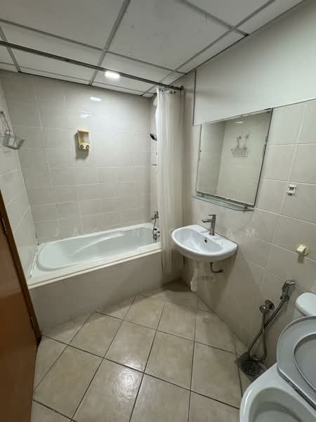 Service Residence for Rent at Kiara Designer Suites - Jason Chiam - Bathroom - PropertyGuru.com.my