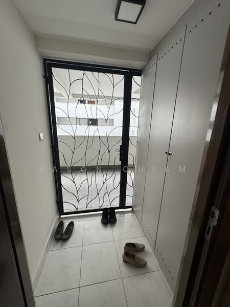 Service Residence for Rent at Kiara Designer Suites - Jason Chiam - Entrance - PropertyGuru.com.my