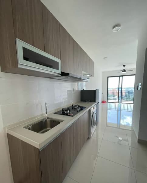 Servis Apartment untuk Disewa di Country Garden Central Park - Mavis Hew - Kitchen - PropertyGuru.com.my