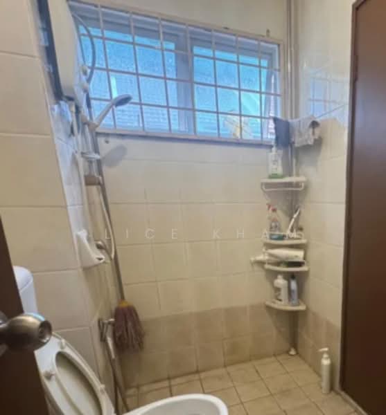 Rumah Teres 2 Tingkat untuk Dijual di Subang Jaya (Selangor) - Alice Kham - Bathroom - PropertyGuru.com.my