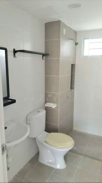 Apartment for Sale at D'Cassia - Umi Khalsom Ibrahim - PropertyGuru.com.my